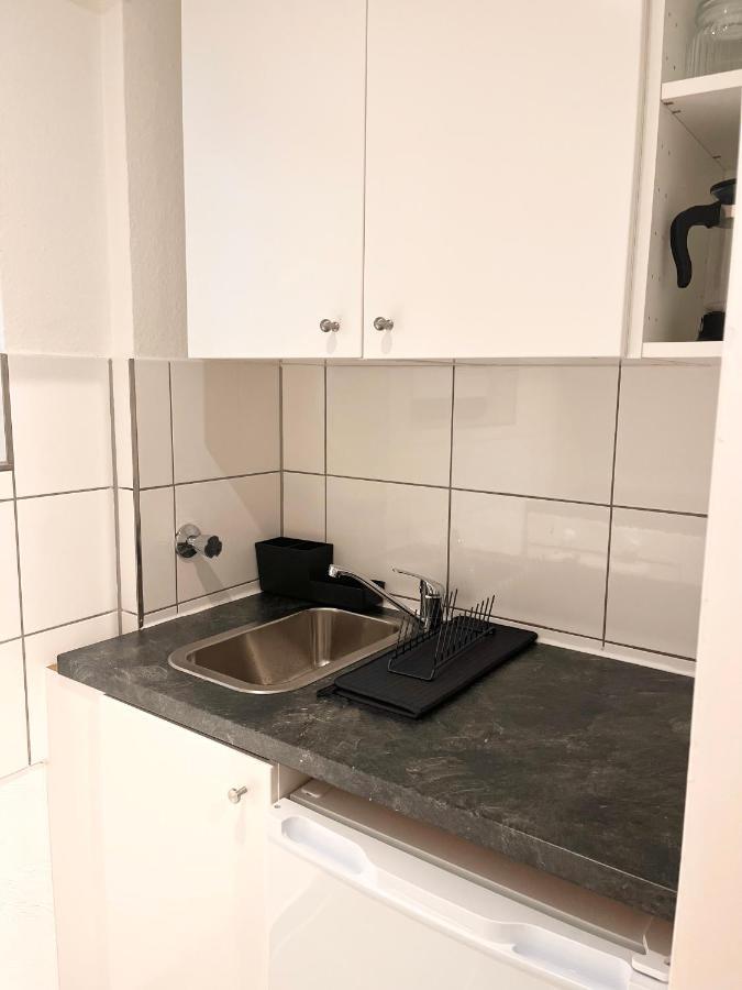 Gemuetliches Zentrales Apartment 2 Min Bis Du Hbf Duisburg Exterior foto